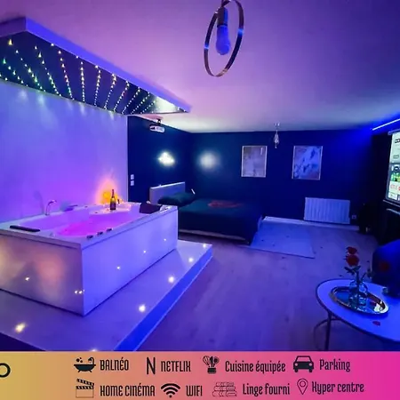 Spa sous les étoiles - Cinéma - Netflix - Parking - Gare Amiens Extérieur photo
